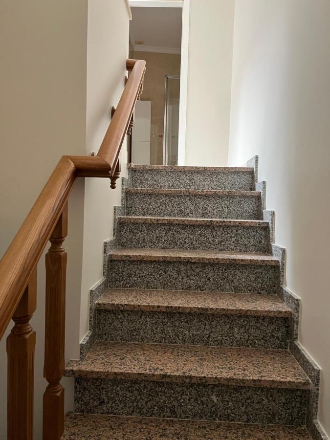 El Nido Apartment โปบราโดคารามิงยาล ภายนอก รูปภาพ